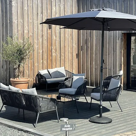 Hotel-spa-piscine Le Petit Castel Beuzeville-honfleur מלון