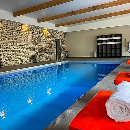 فندق Hotel-spa-piscine Le Petit Castel Beuzeville-honfleur بوزفيل