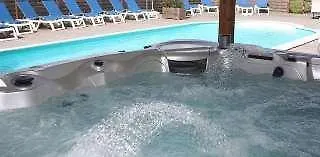 Hotel-spa-piscine Le Petit Castel Beuzeville-honfleur 3* بوزفيل