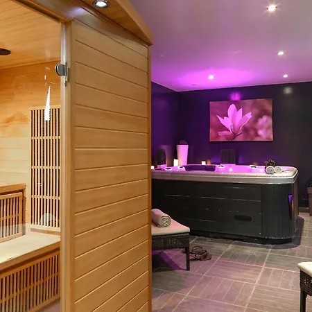 Hotel-spa-piscine Le Petit Castel Beuzeville-honfleur فندق بوزفيل