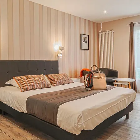 מלון Hotel-spa-piscine Le Petit Castel Beuzeville-honfleur 3*