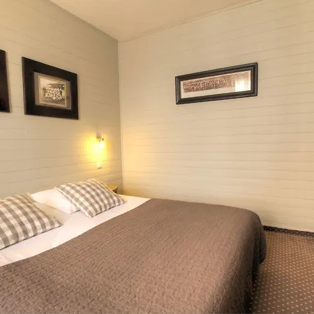 Hotel-spa-piscine Le Petit Castel Beuzeville-honfleur 3* Beuzeville