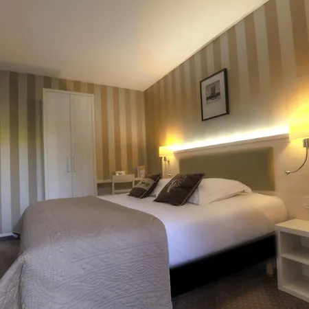 Hotel Hôtel-spa-piscine Le Petit Castel Beuzeville-honfleur Beuzeville