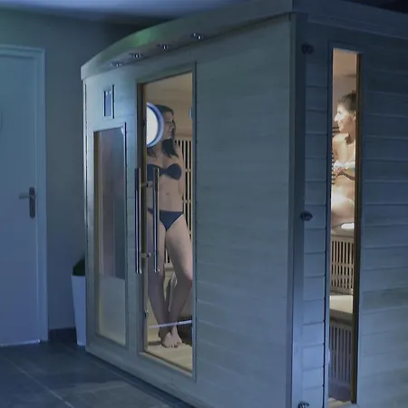 Hotel-spa-piscine Le Petit Castel Beuzeville-honfleur Ξενοδοχείο