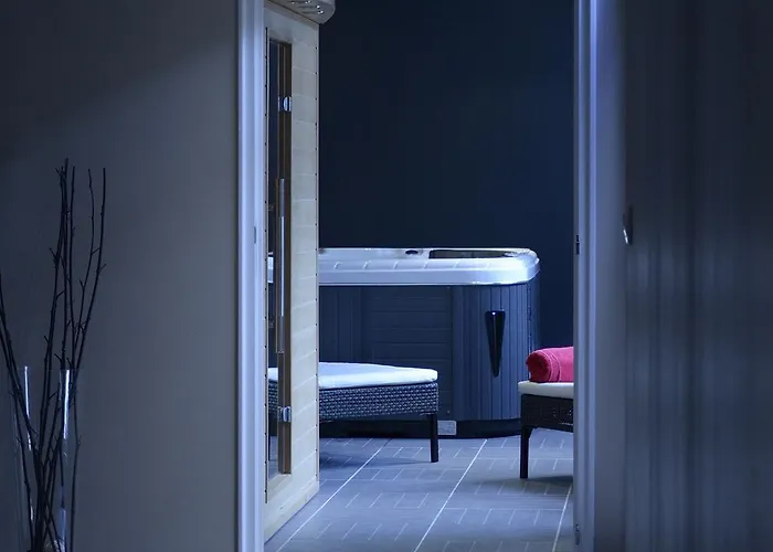 Hotel-spa-piscine Le Petit Castel Beuzeville-honfleur Otel