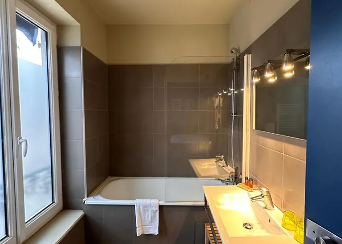 Hotel-spa-piscine Le Petit Castel Beuzeville-honfleur 3* Beuzeville