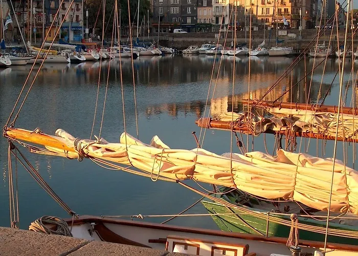 Hotel Hotel-spa-piscine Le Petit Castel Beuzeville-honfleur Beuzeville