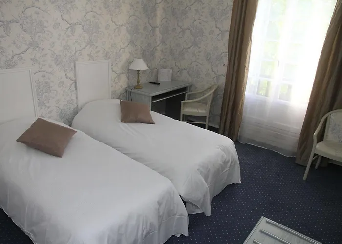 Hotel-spa-piscine Le Petit Castel Beuzeville-honfleur