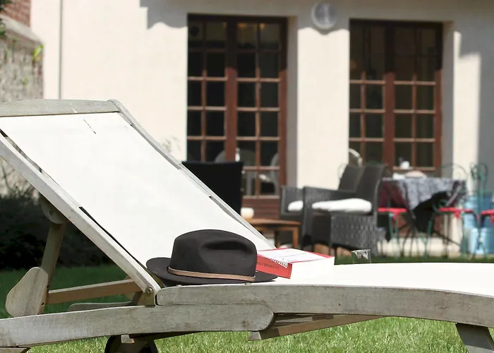 Hotel-spa-piscine Le Petit Castel Beuzeville-honfleur Otel Beuzeville