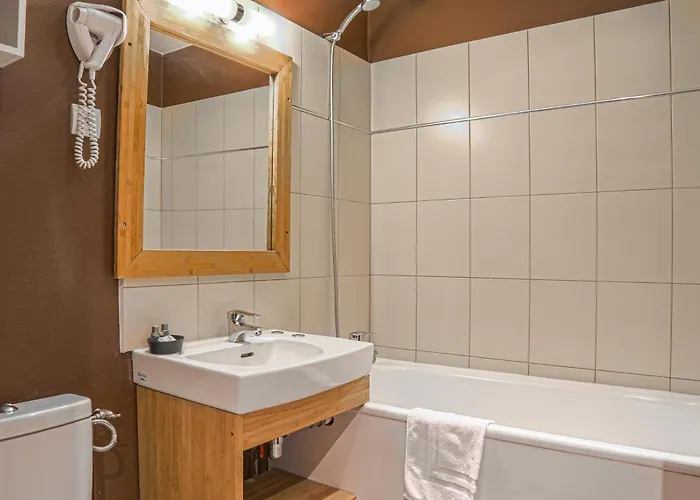 Hotel-spa-piscine Le Petit Castel Beuzeville-honfleur Beuzeville