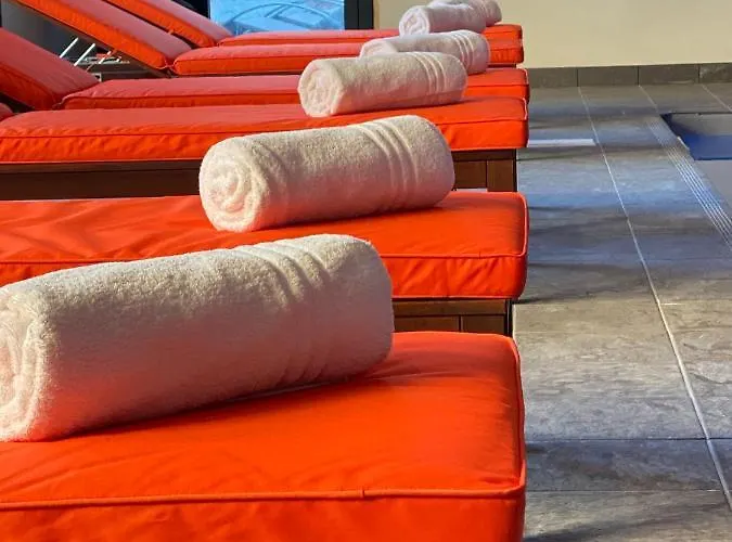 Otel Hotel-spa-piscine Le Petit Castel Beuzeville-honfleur